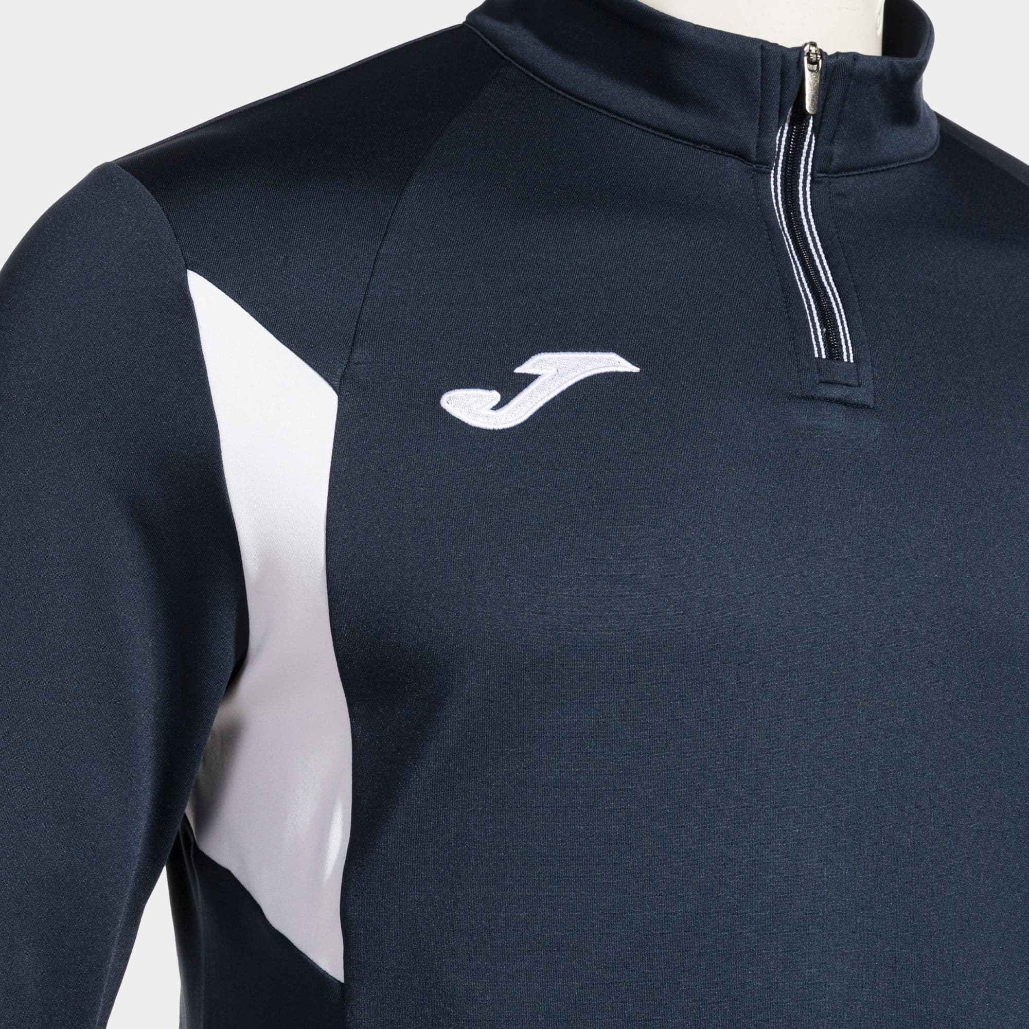 Joma Winner III Junior Half Zip Sweatshirt