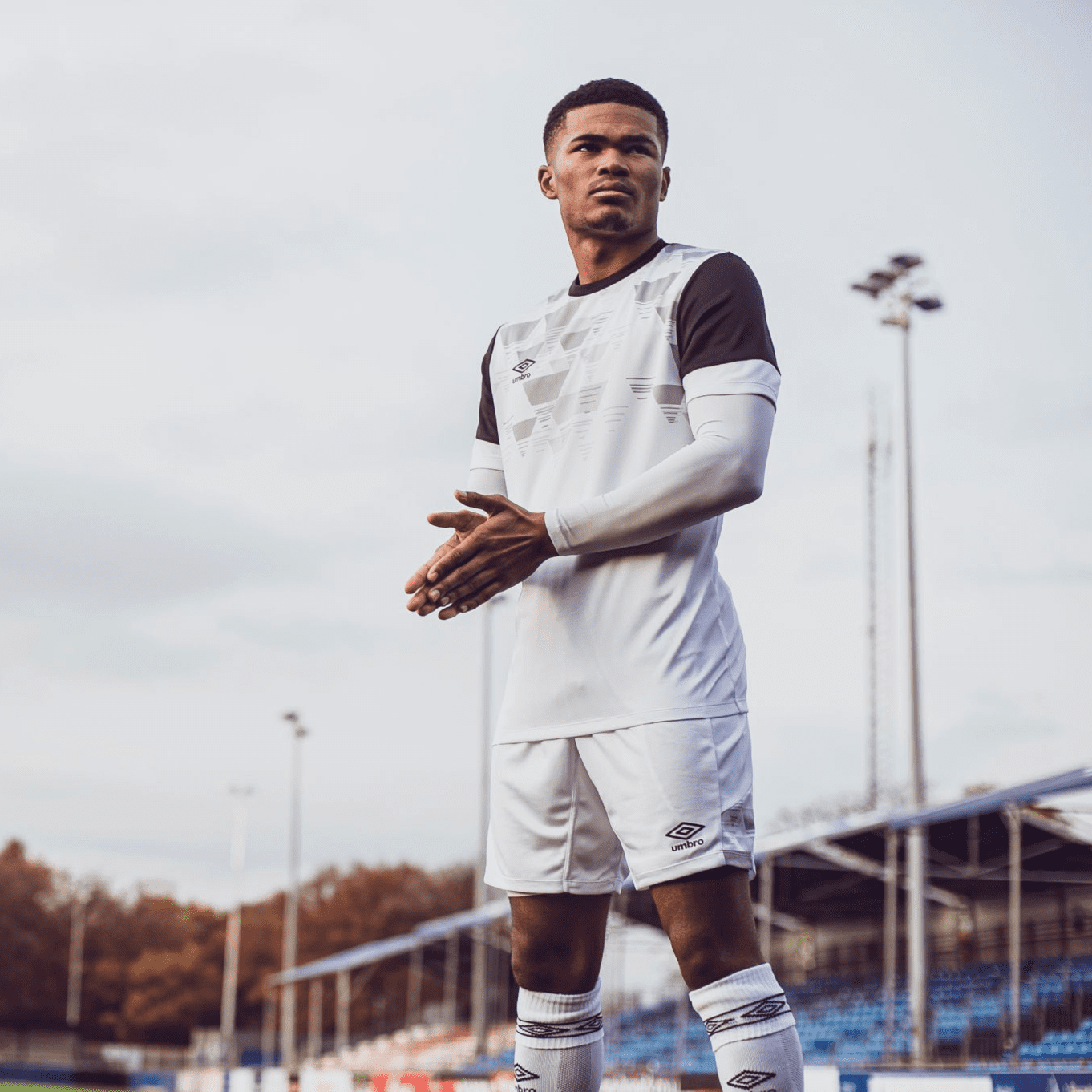 Umbro Junior Vier Shirt
